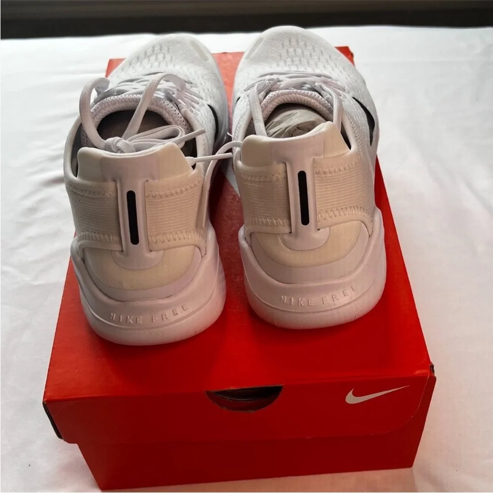 Nike Women’s Free RN 2018 white size 6 - Picture 2 of 6